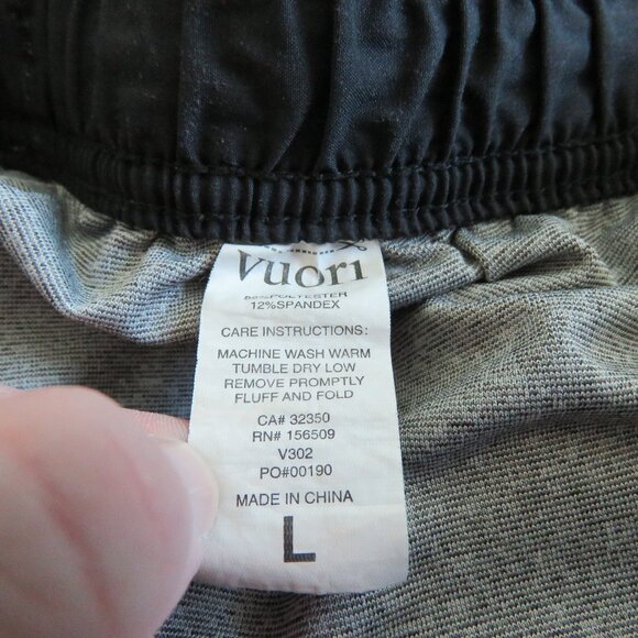 VUORI Kore Shorts in Brown Canyon Texture Athleisure Workout Gorpcore Gym Size L - Picture 14 of 14